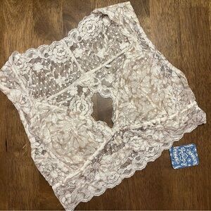 NWT Free People Lace Bralette in Cream Size Medium Boho Coquette Balletcore